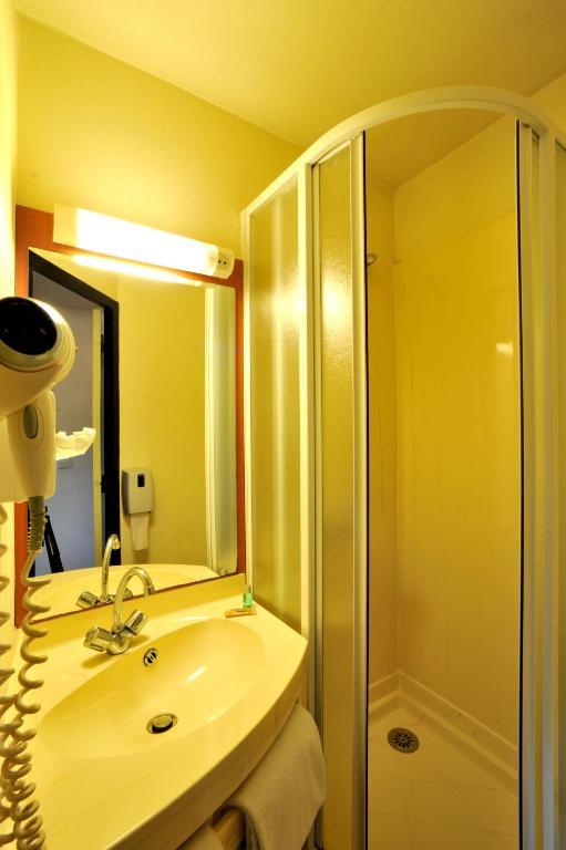 Hotel Amarante Besancon Room photo